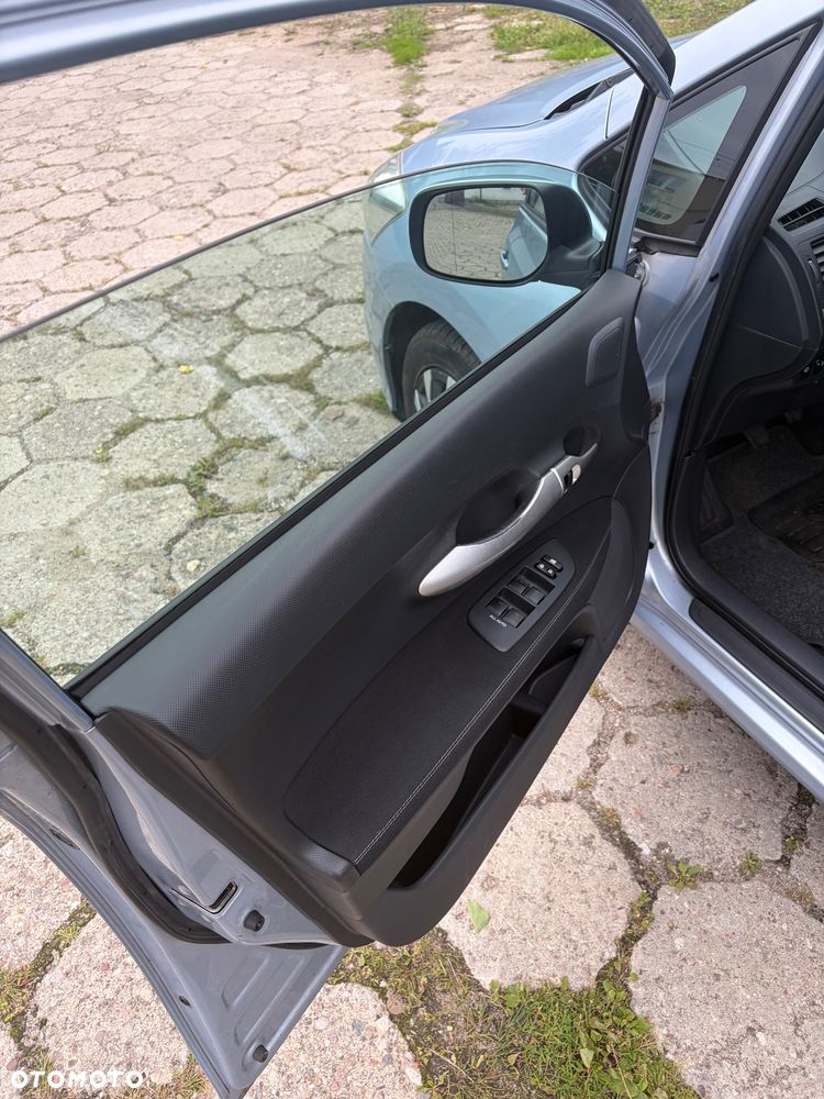 Toyota Auris 1.33 VVT-i Terra Start - 17