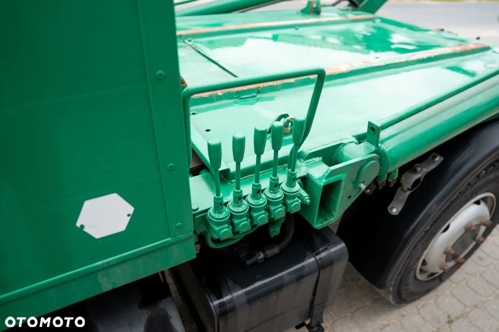 FUSO Canter 5C13 - 13