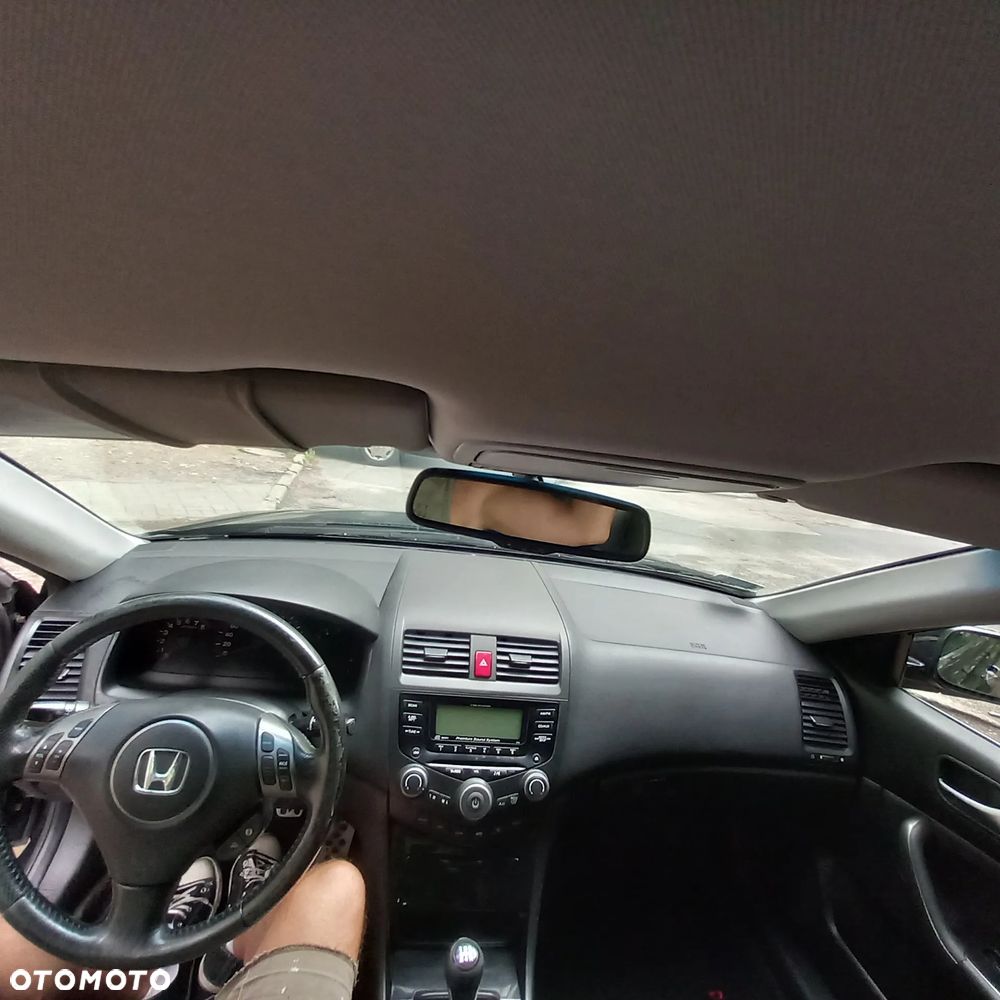 Honda Accord 2.0 i Executive - 22