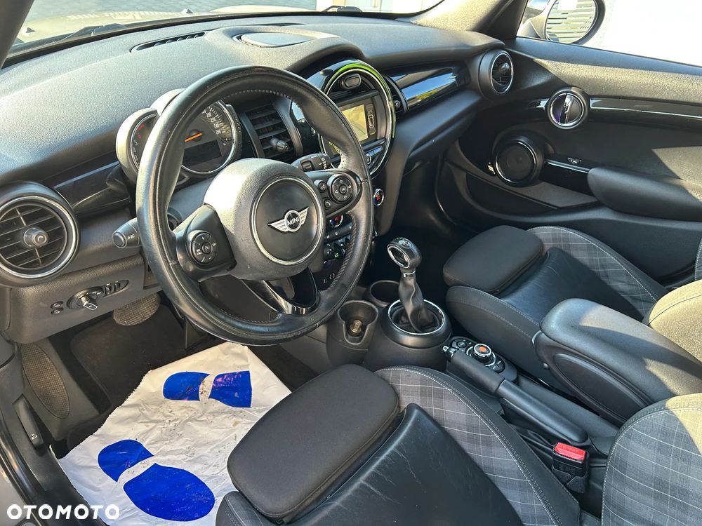 MINI Cooper D 60 Years - 6