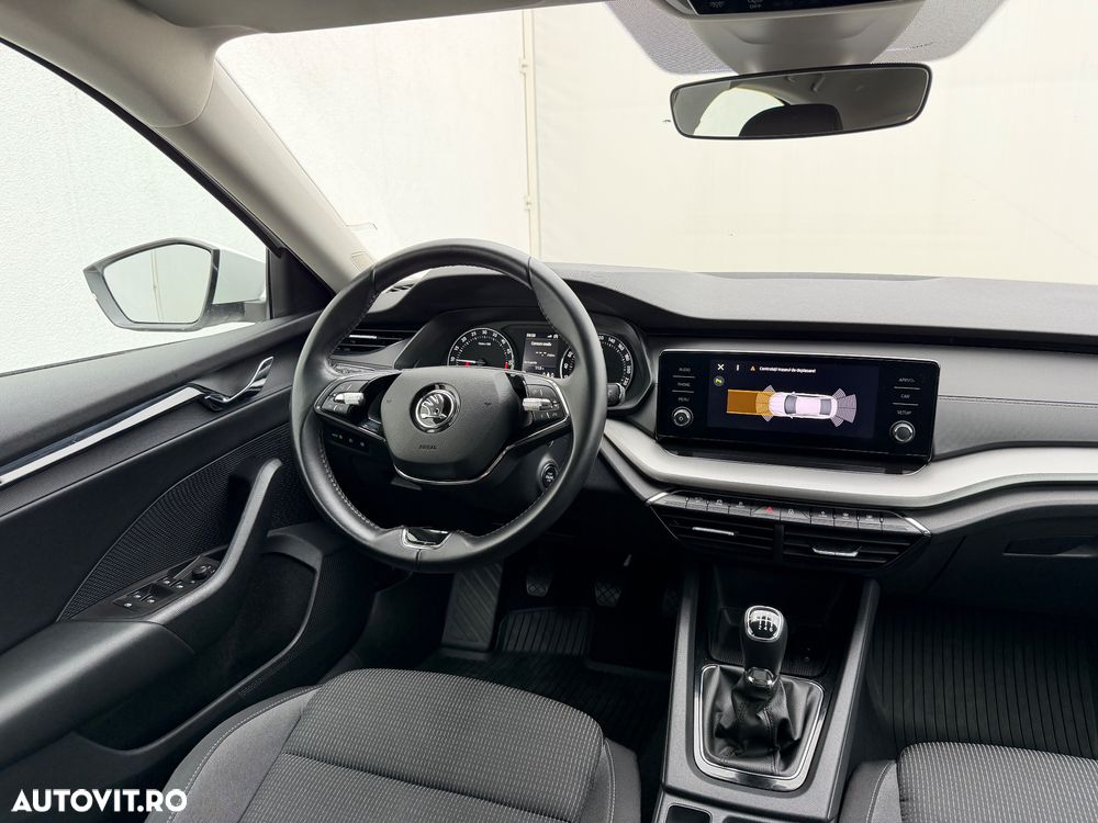 Skoda Octavia 2.0 TDI Ambition - 10