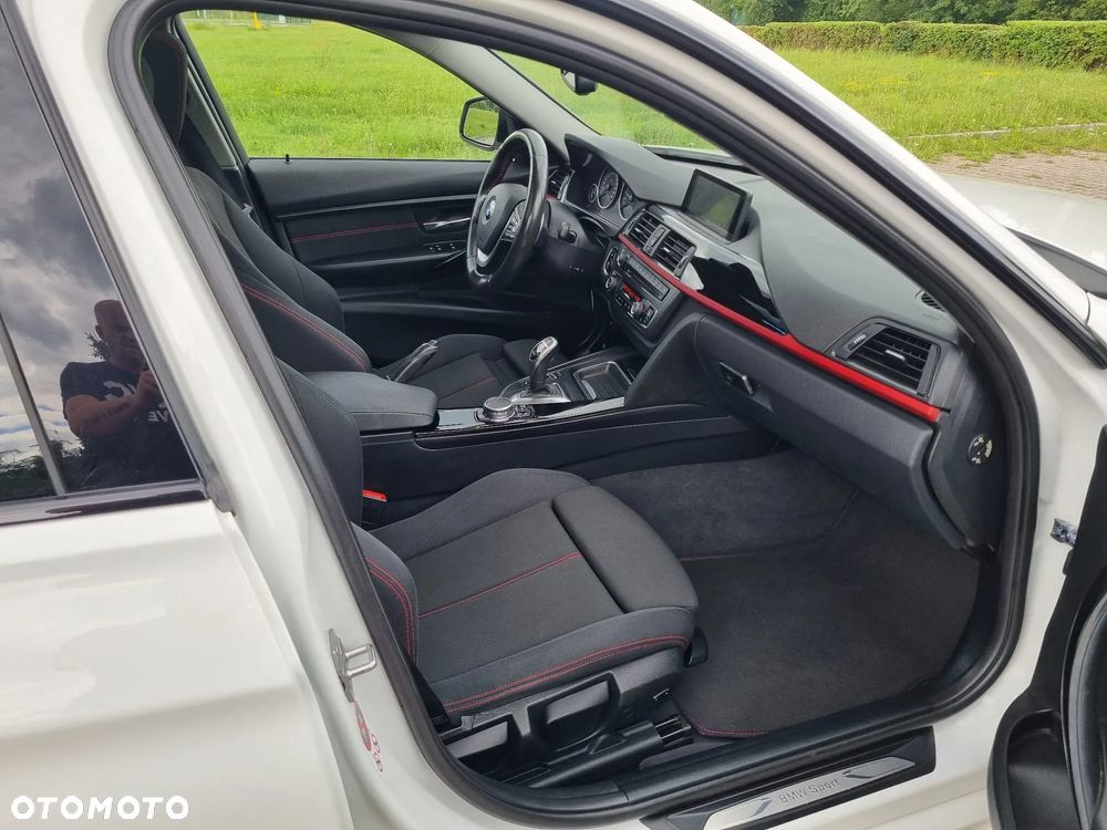 BMW Seria 3 - 23