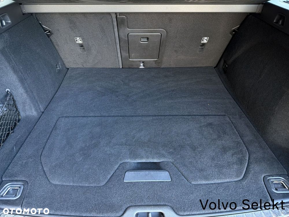 Volvo V60 Cross Country - 12