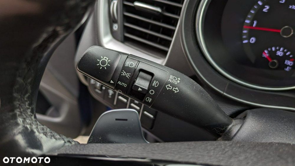 Kia XCeed - 15