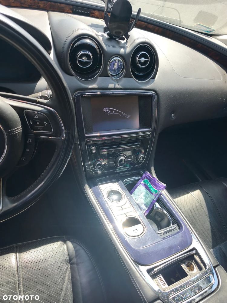 Jaguar XJ 5.0 V8 Portfolio - 4