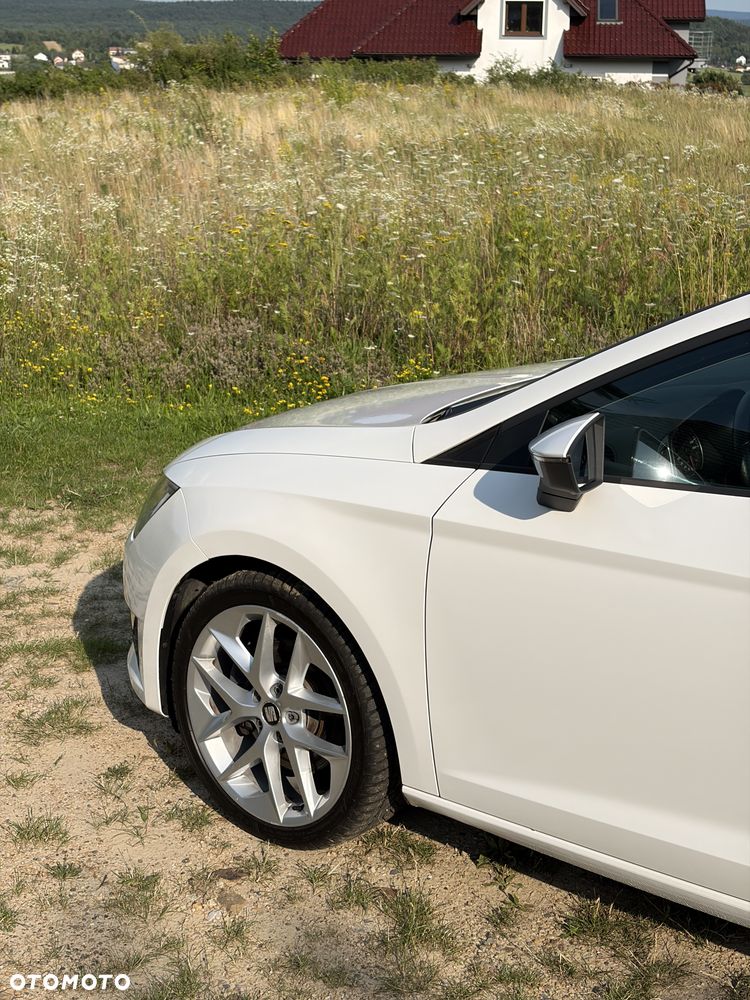 Seat Leon 2.0 TDI DPF Start&Stop DSG FR - 9