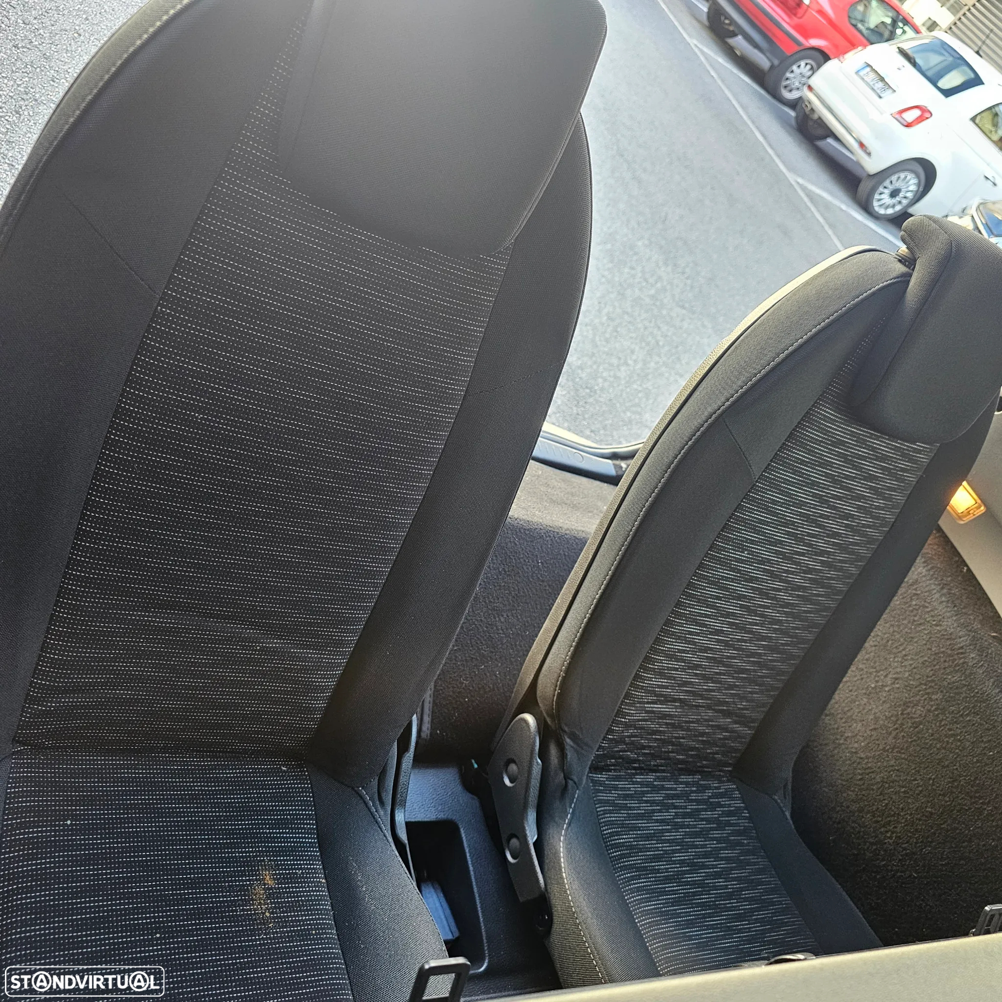 Renault Grand Scénic 1.5 dCi Luxe 7L - 28