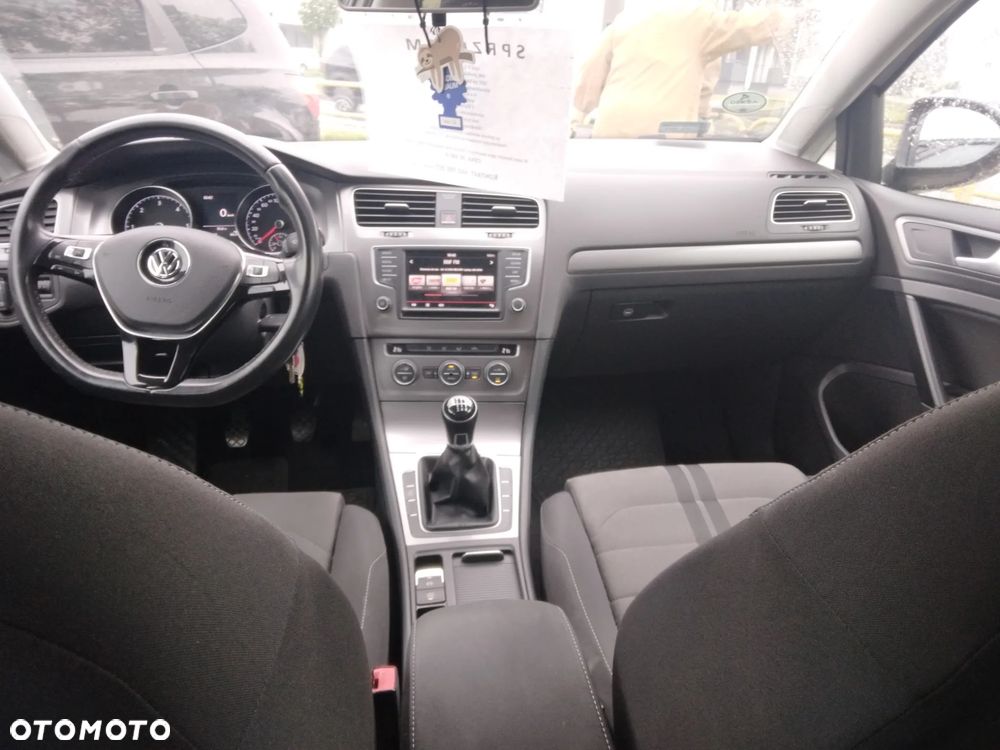 Volkswagen Golf Variant 1.6 TDI (BlueMotion Technology) Comfortline - 19