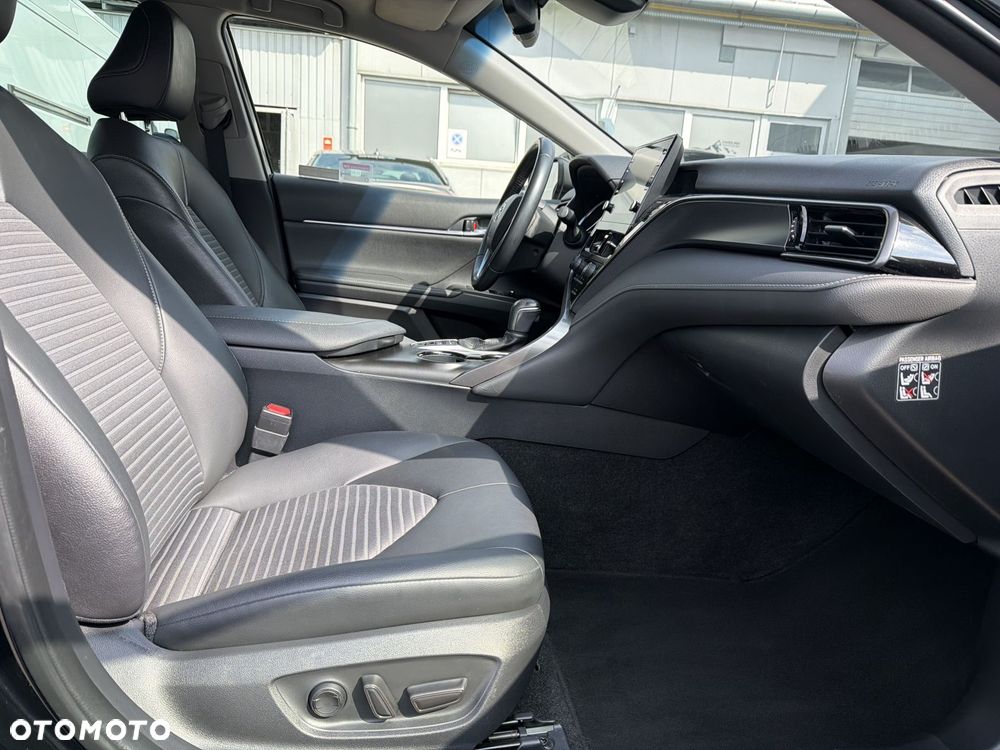 Toyota Camry 2.5 Hybrid Prestige CVT - 7