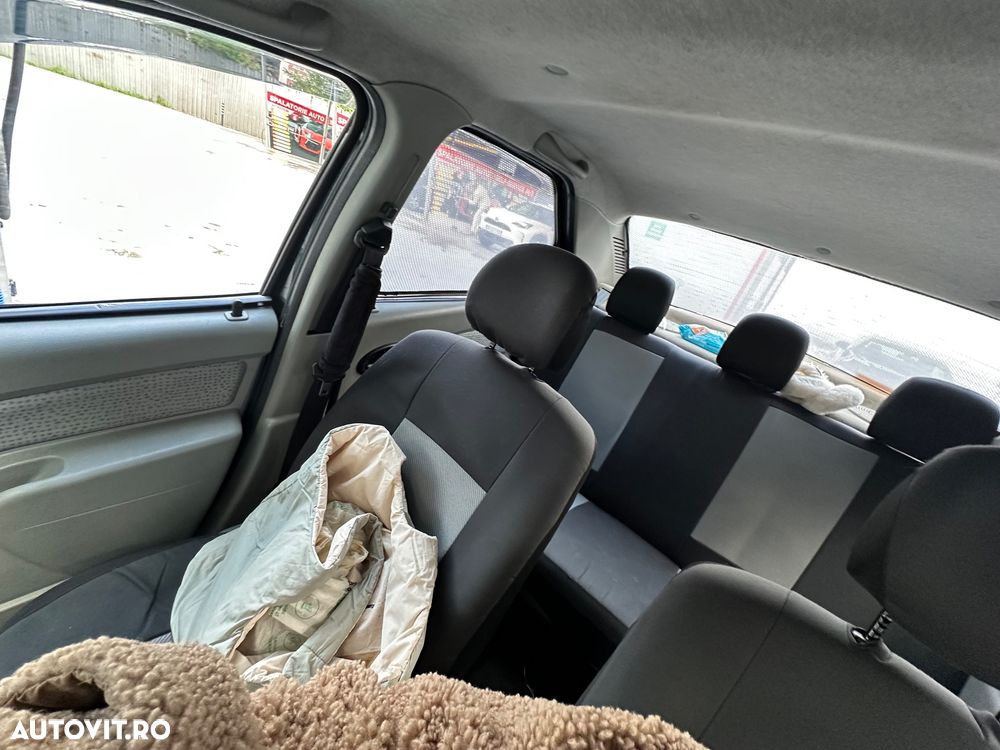 Dacia Logan 1.4 - 12