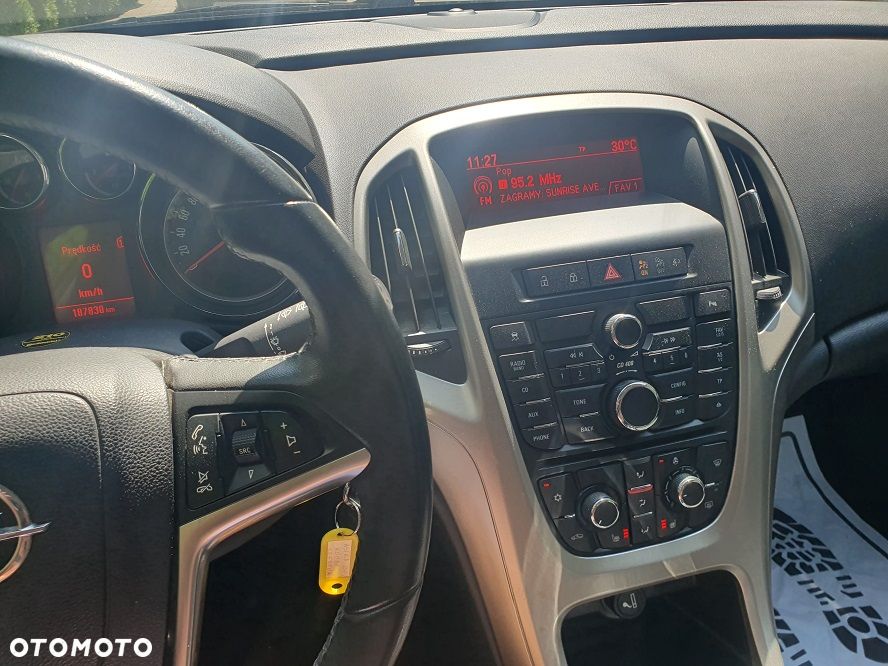 Opel Astra 1.4 Turbo - 27