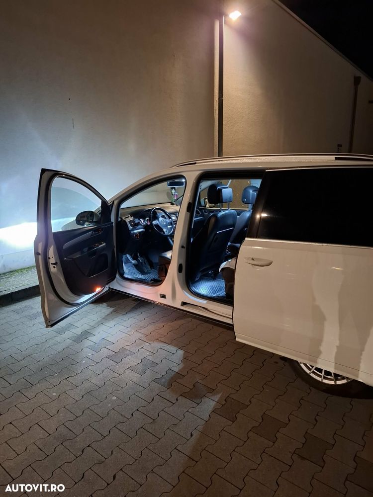 Volkswagen Sharan 2.0 TDI 4MOTION BlueMotion Technology Comfortline - 5