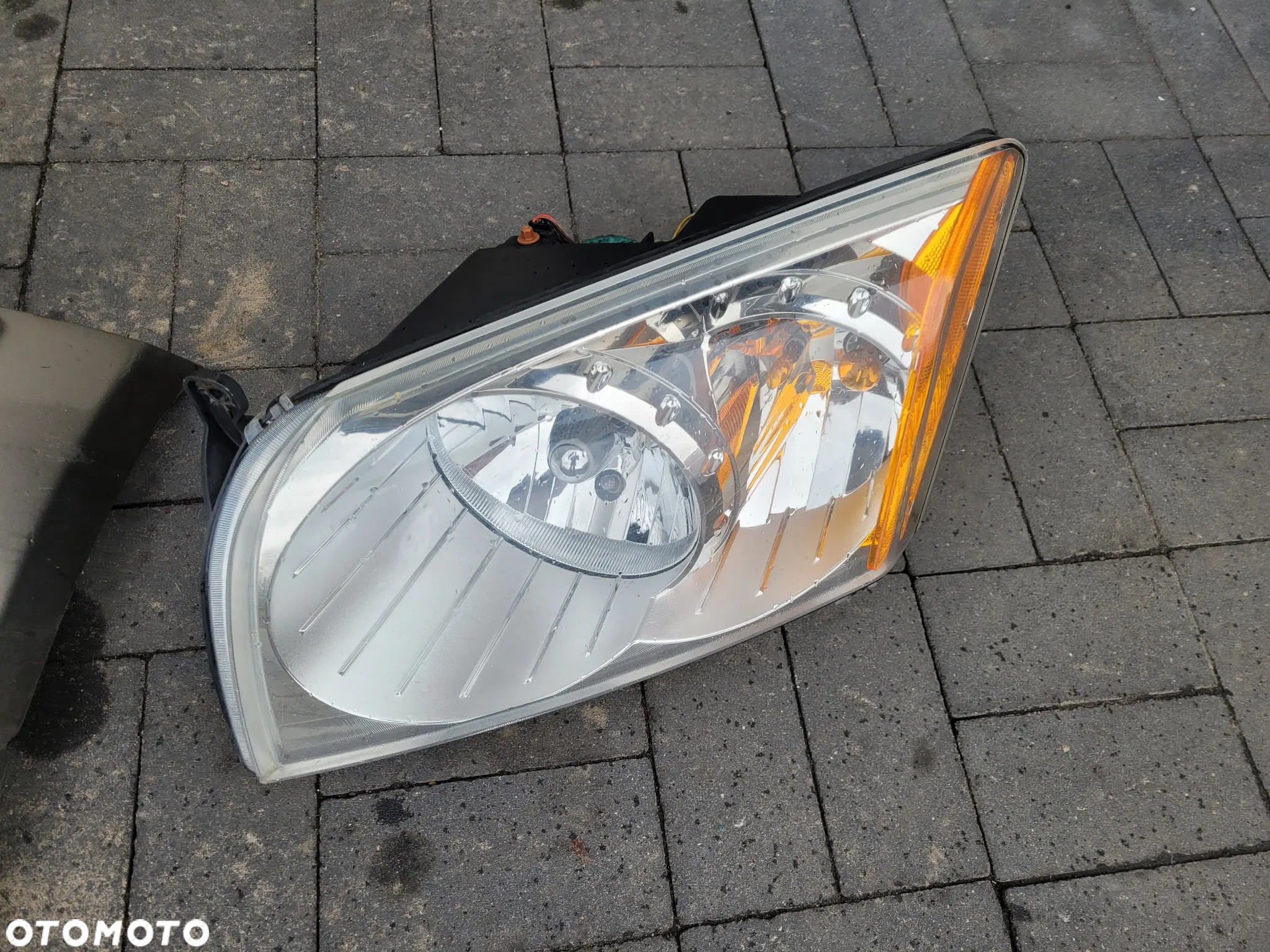 Dodge Caliber 2006 2.0 D Zestaw maska lampy chlodnice belka zderzak - 8