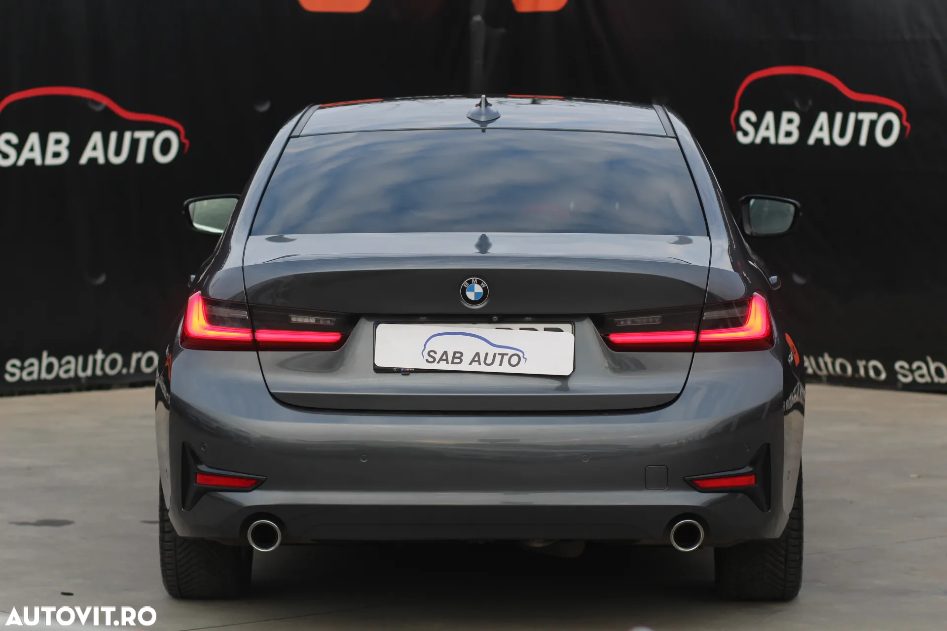 BMW Seria 3 320d xDrive AT Luxury Line - 21