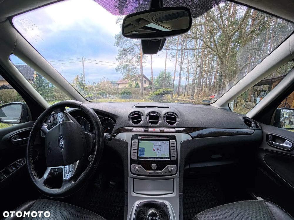 Ford Galaxy 2.0 TDCi Ghia - 8