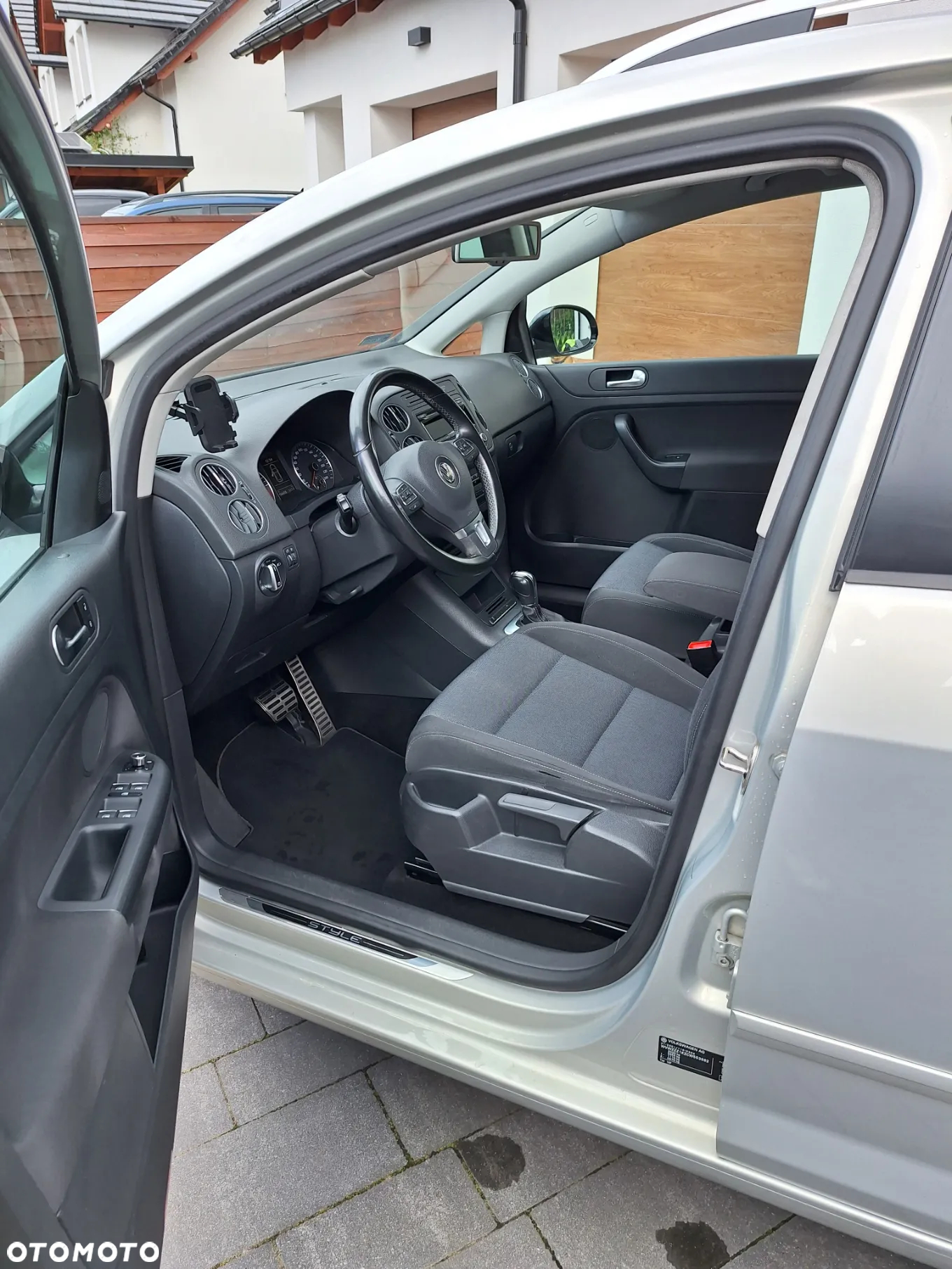 Volkswagen Golf Plus 1.6 TDI DPF DSG Style - 14