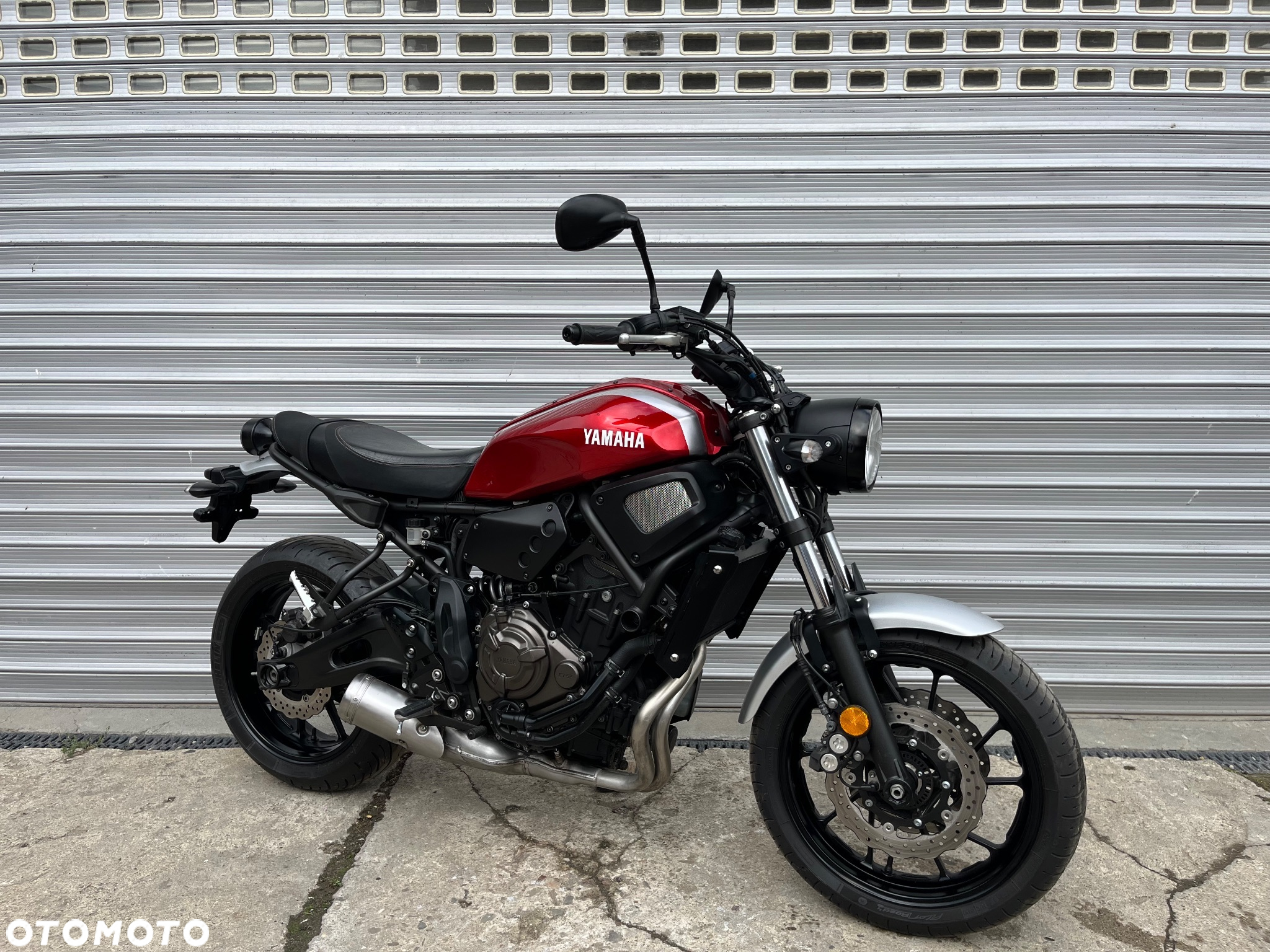 Yamaha XSR - 18
