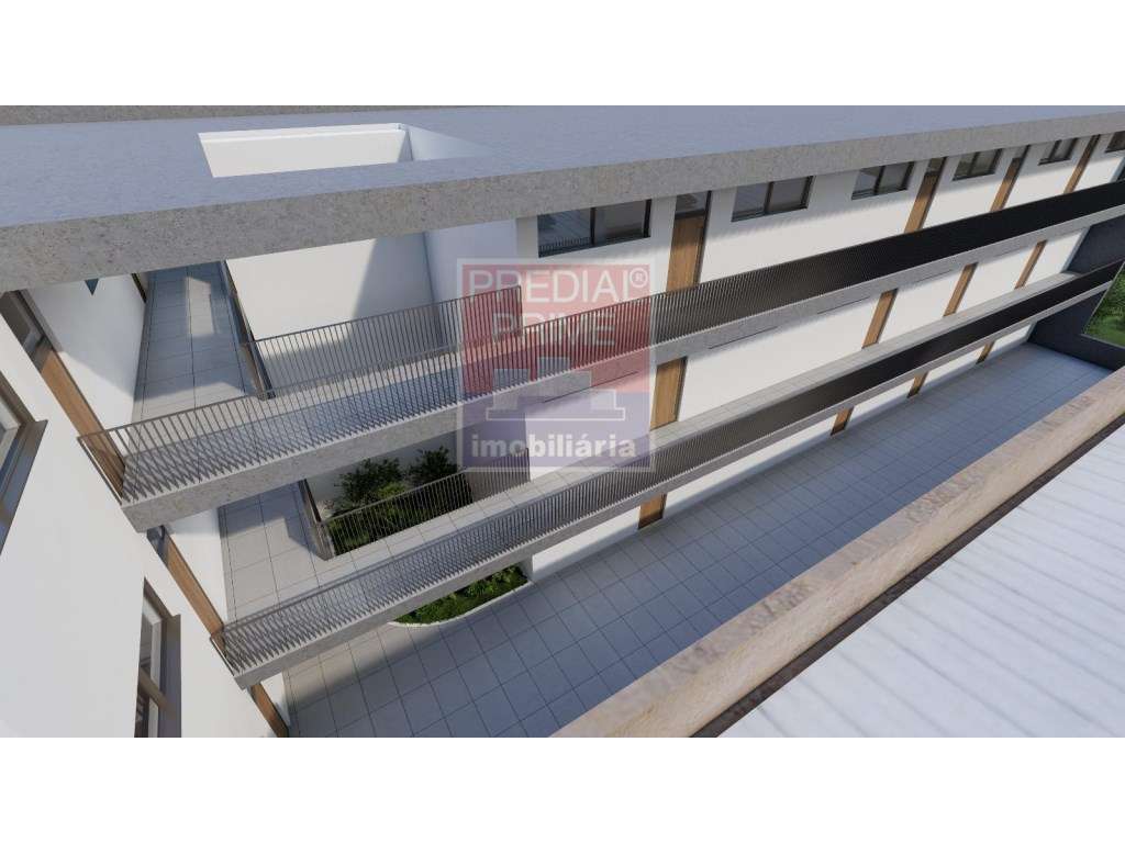 APARTAMENTO NO CENTRO DA CIDADE DE OLIVEIRA DE AZEMEIS - Grande imagem: 3/24