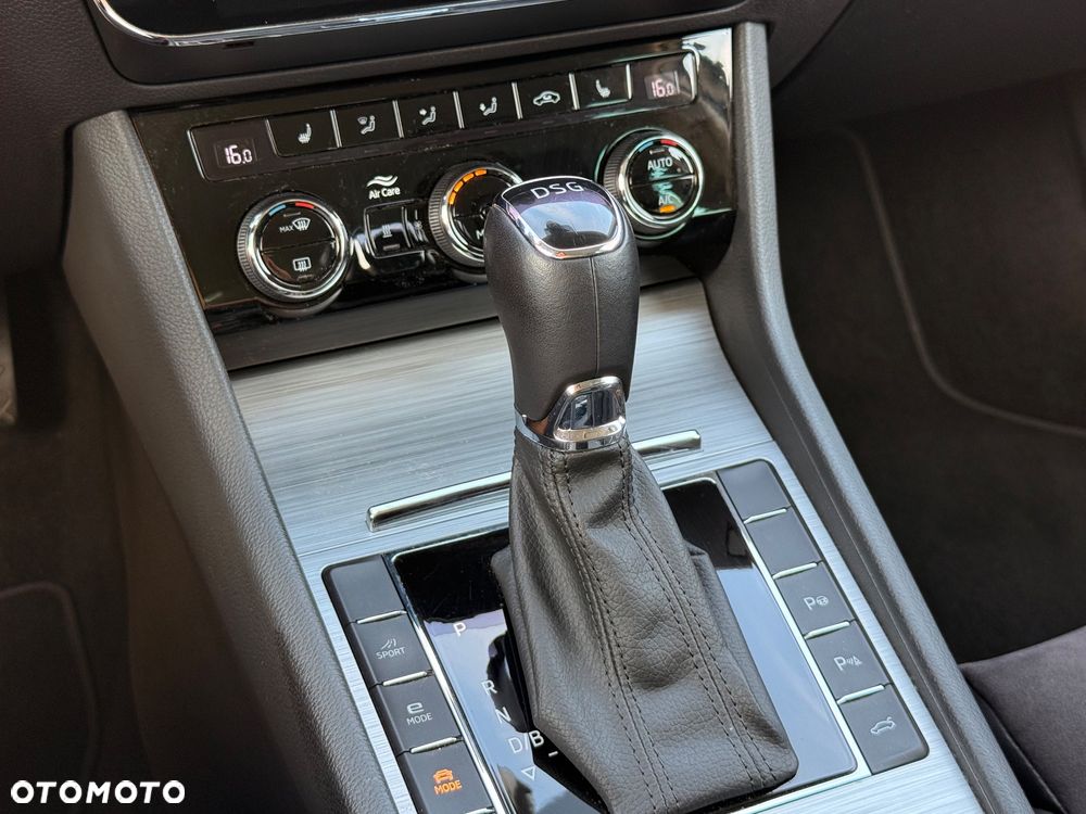 Skoda Superb - 17