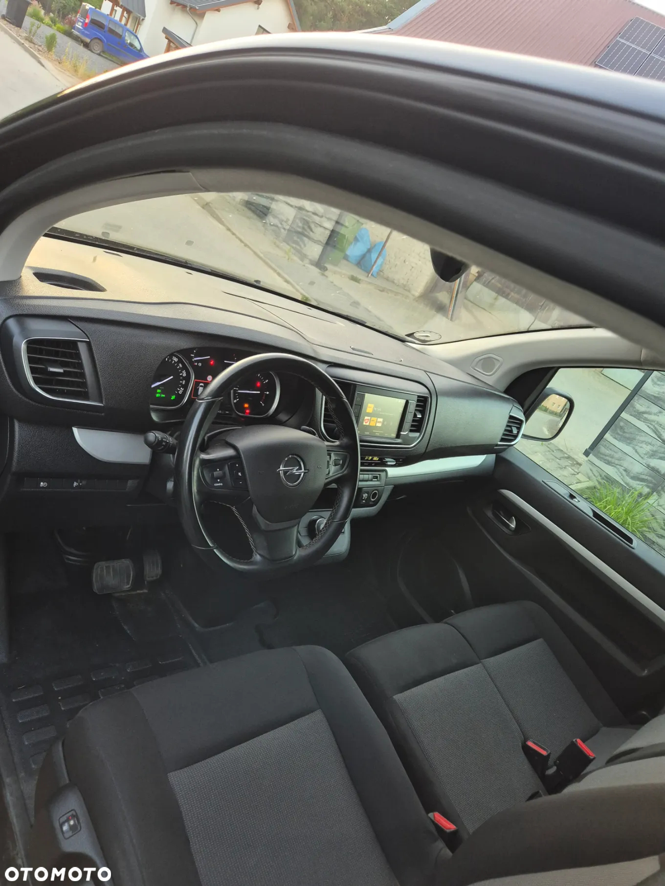 Opel Vivaro - 15