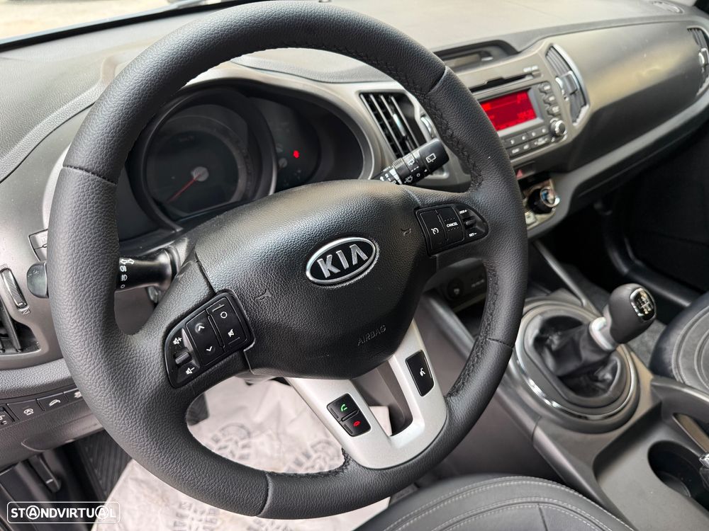 Kia Sportage - 12