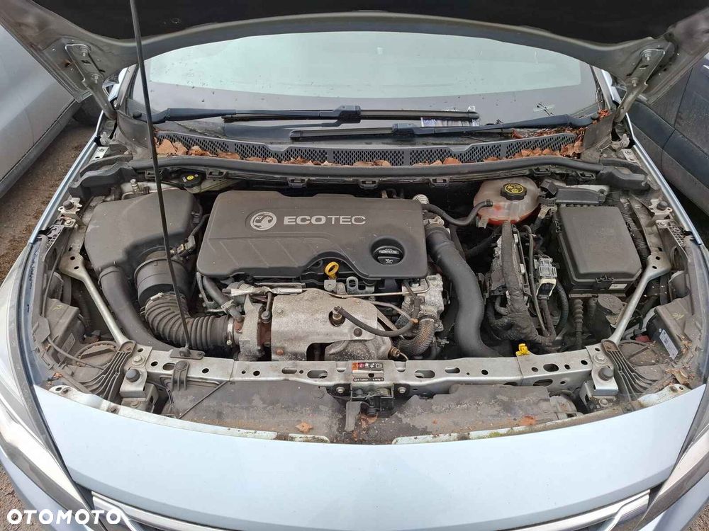 Opel Astra 1.6 CDTI DPF ecoFLEX TourerStart/Stop ENERGY - 8