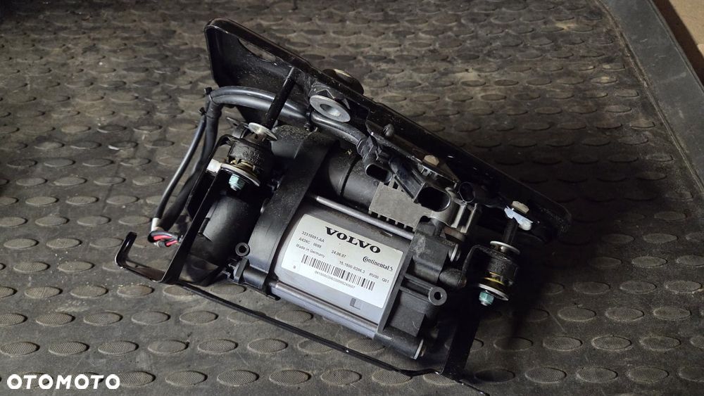 Nowy kompresor zawieszenia tylnego VOLVO XC90 II 32315091AA