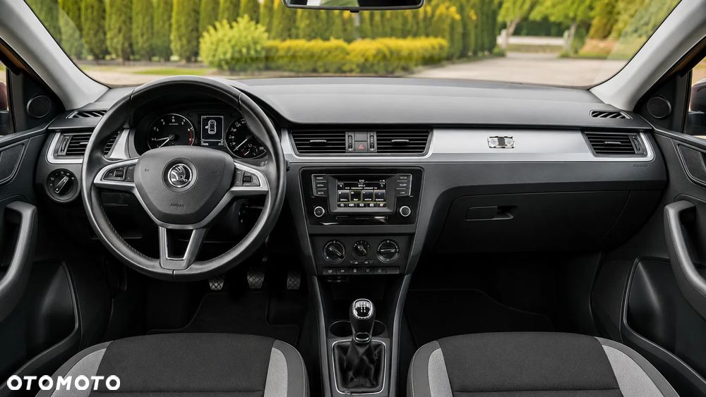Skoda RAPID 1.2 TSI Ambition - 5