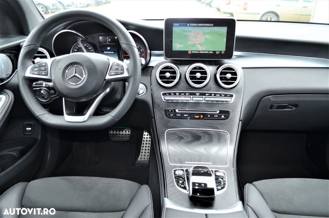 Mercedes-Benz GLC Coupe 300 4MATIC - 6