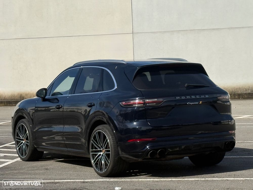 Porsche Cayenne S Tiptronic S Platinum Edition - 9
