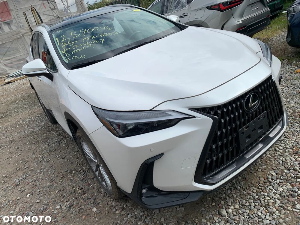 Lexus NX 350h Business - 2