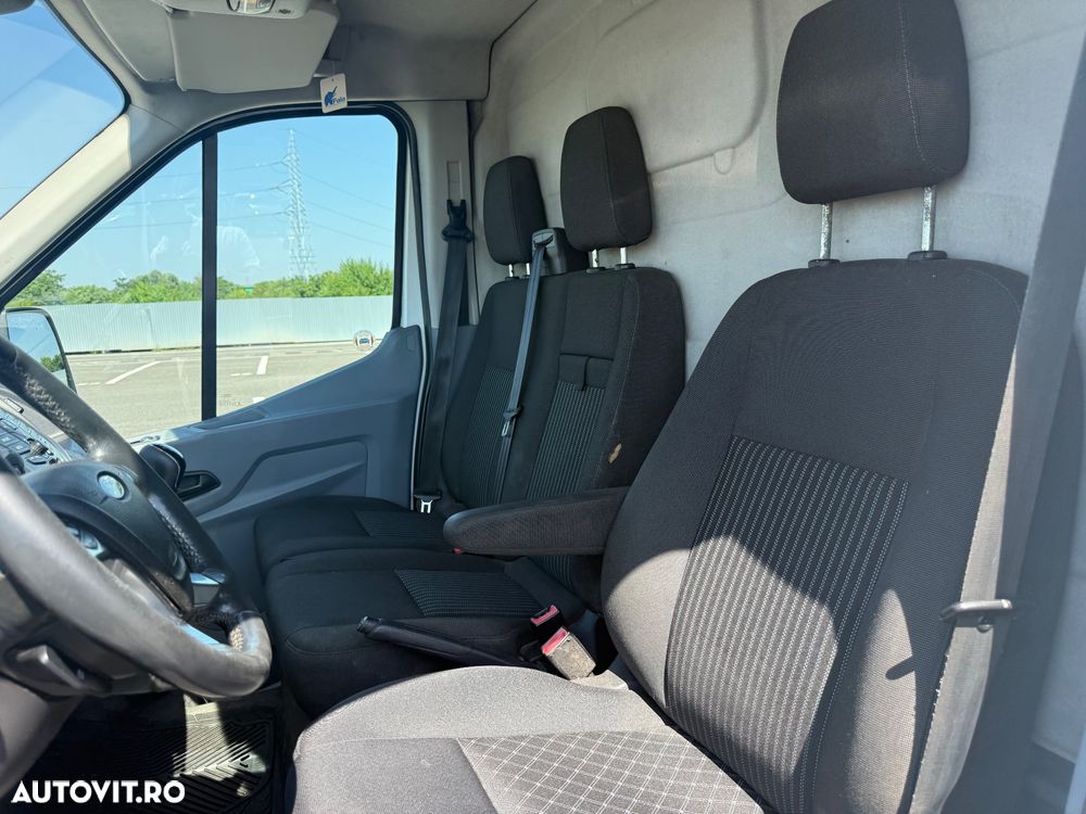 Ford Transit - 23