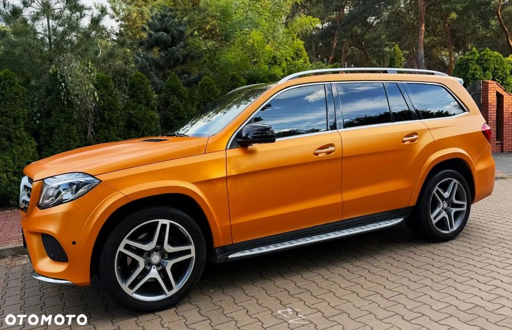 Mercedes-Benz GLS - 16