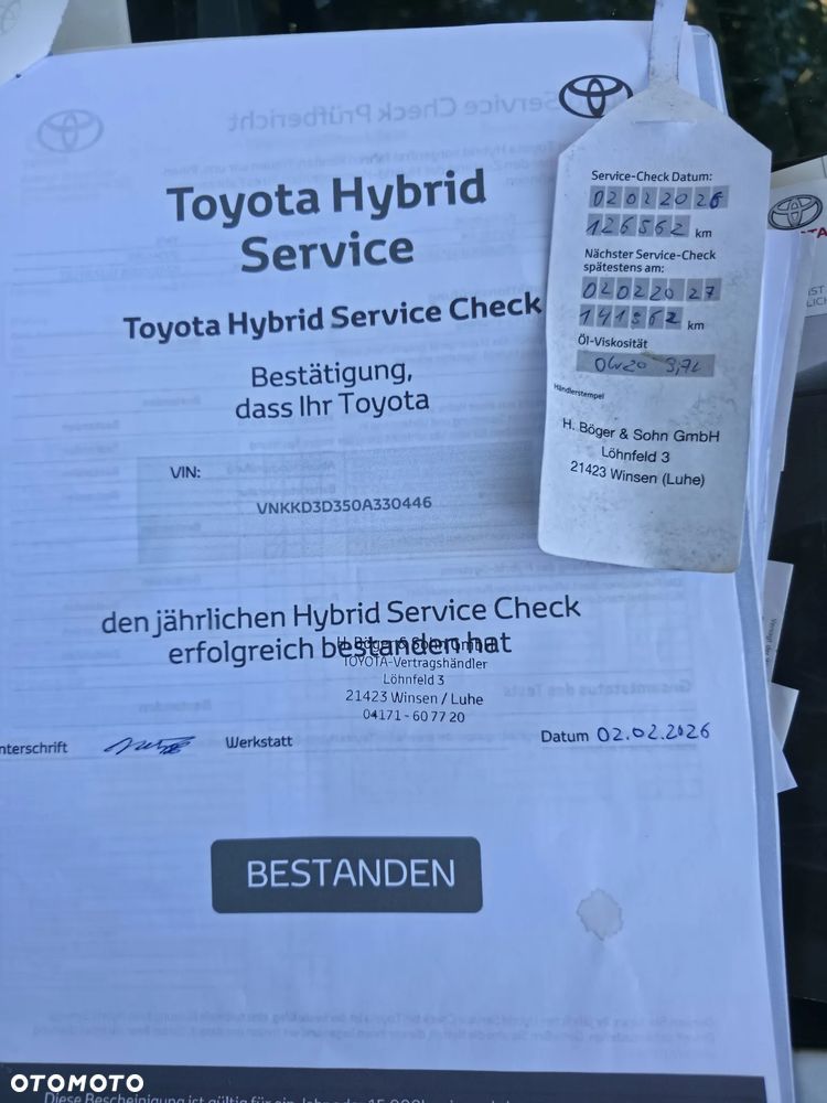 Toyota Yaris Hybrid 100 Business Edition - 15