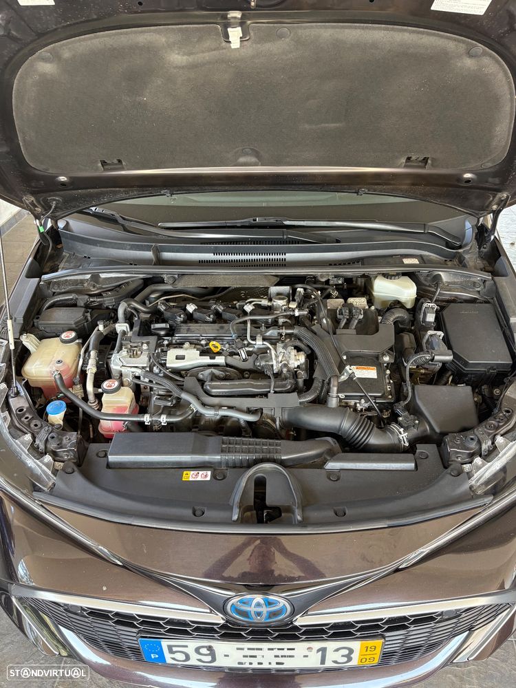 Toyota Corolla Touring Sports 2.0 Hybrid Luxury White - 12