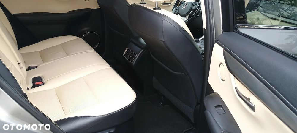Lexus NX 200t Elegance AWD - 23