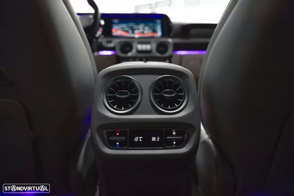 Mercedes-Benz G 63 AMG Speedshift 9G-TRONIC - 33