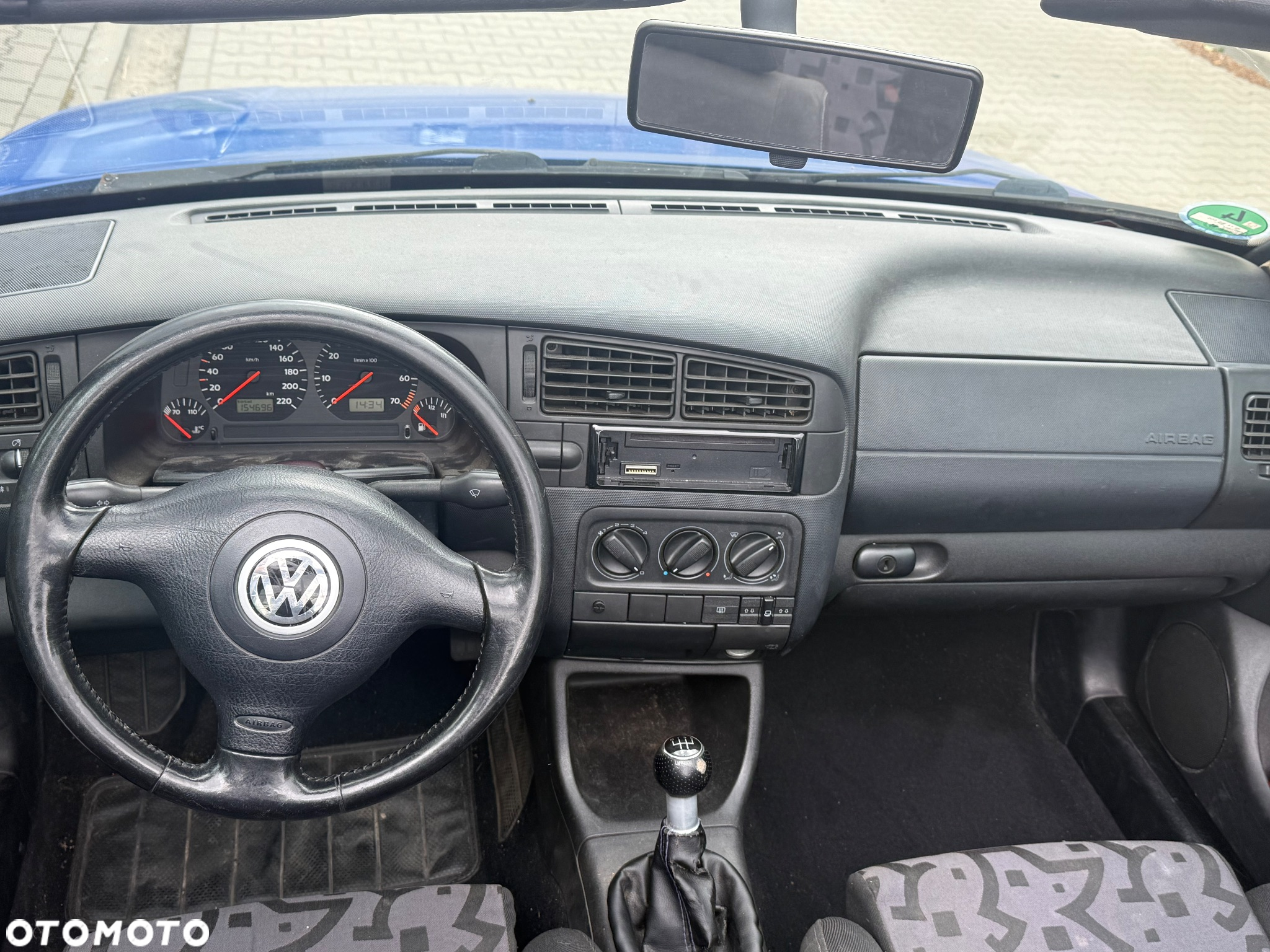 Volkswagen Golf Cabriolet 1.6 - 7