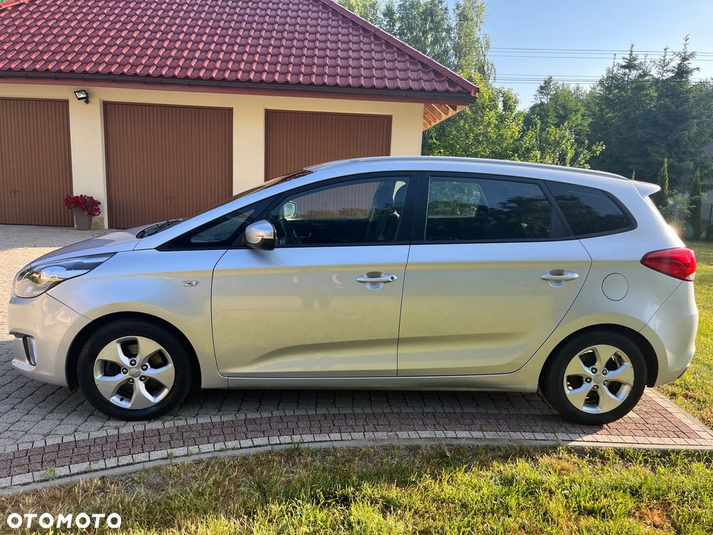 Kia Carens 1.7 CRDi L - 4