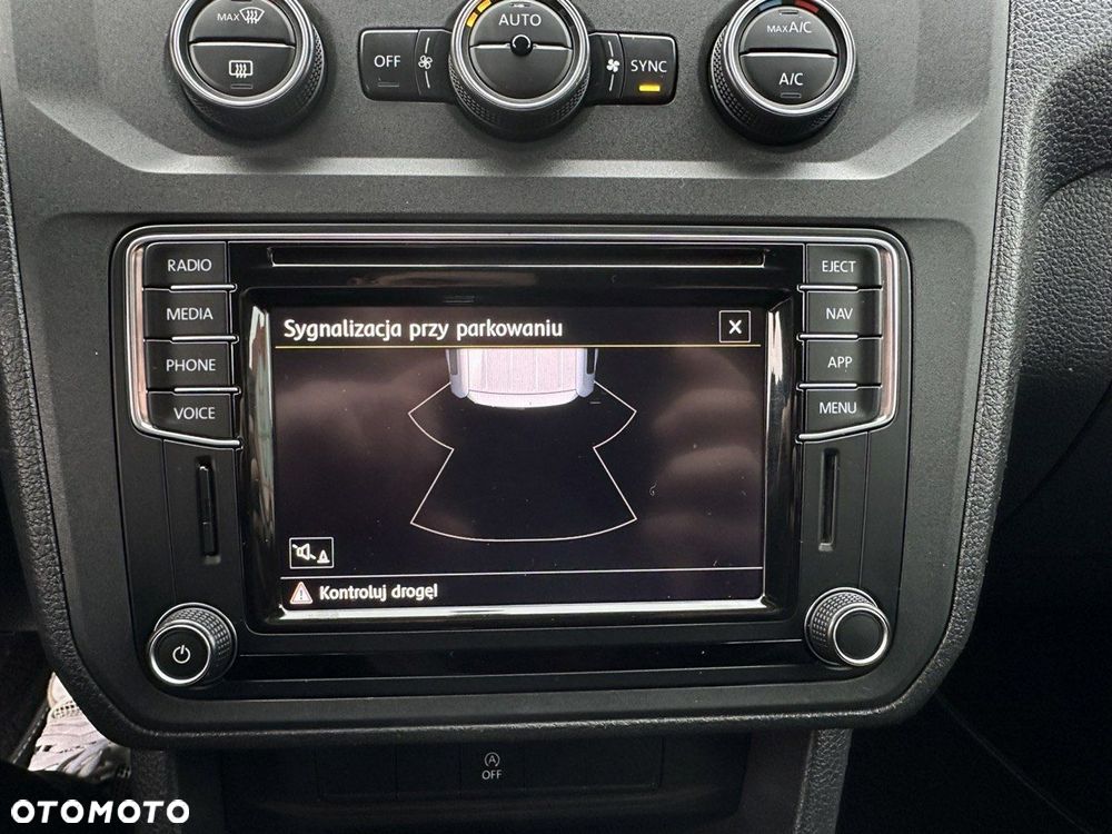 Volkswagen Caddy Maxi 2.0 TDI Comfortline DSG - 18