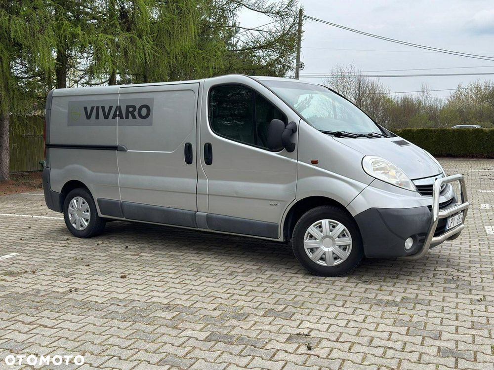 Opel Vivaro - 8