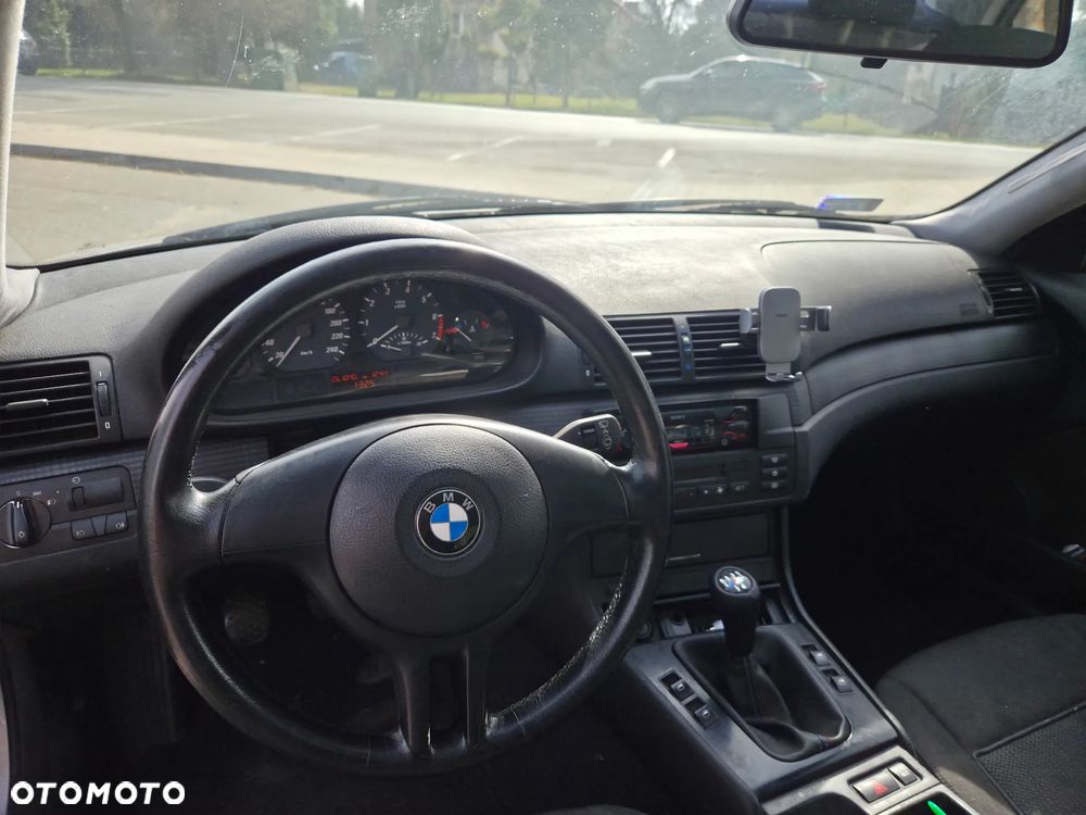 BMW Seria 3 325Ci - 5