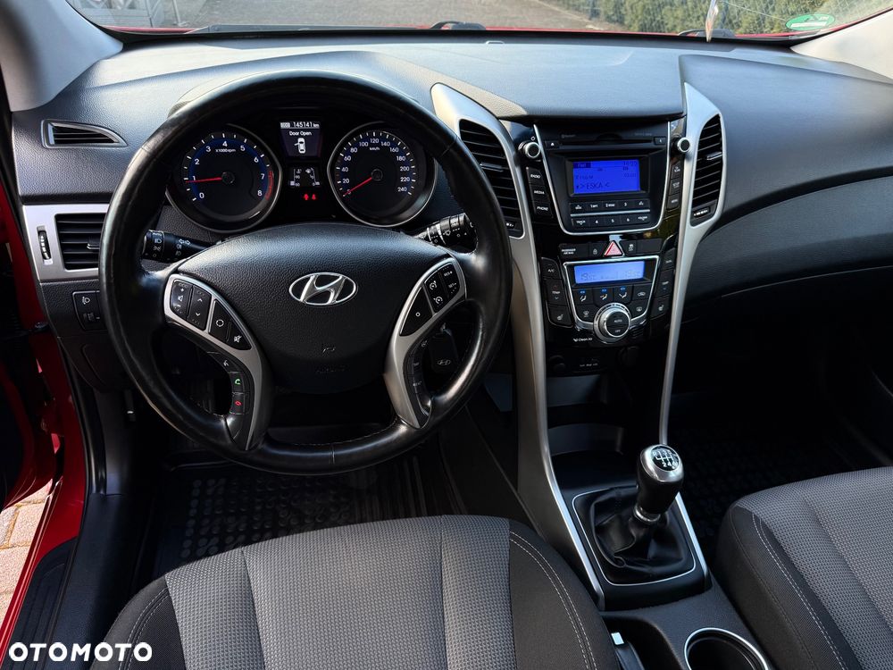 Hyundai i30 1.6 Comfort - 5