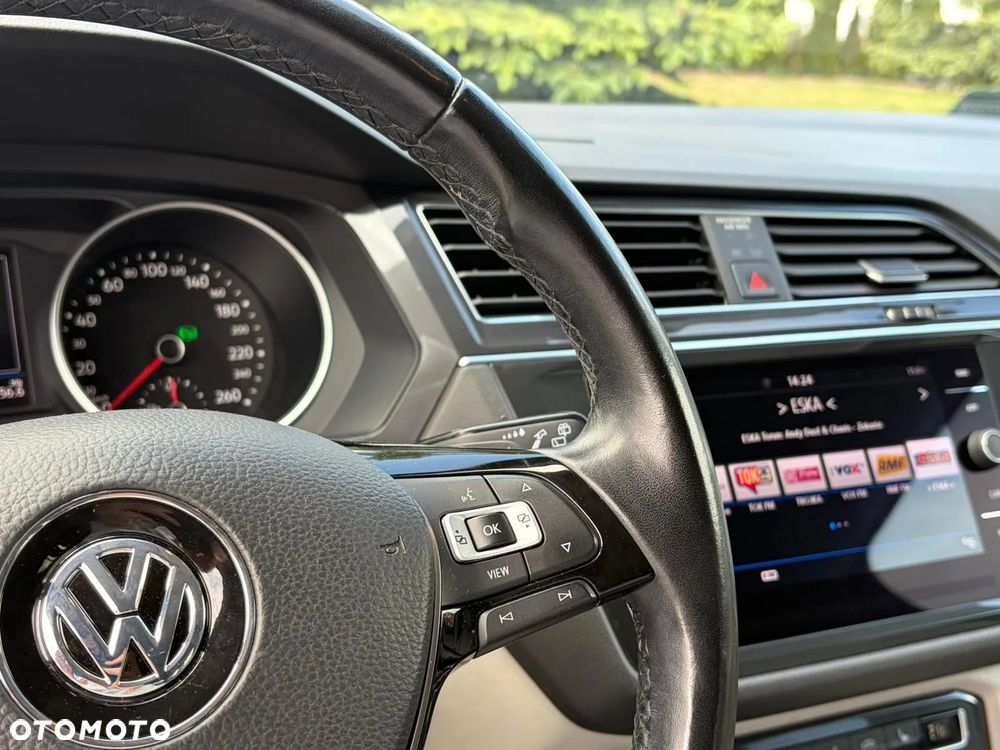 Volkswagen Tiguan - 16