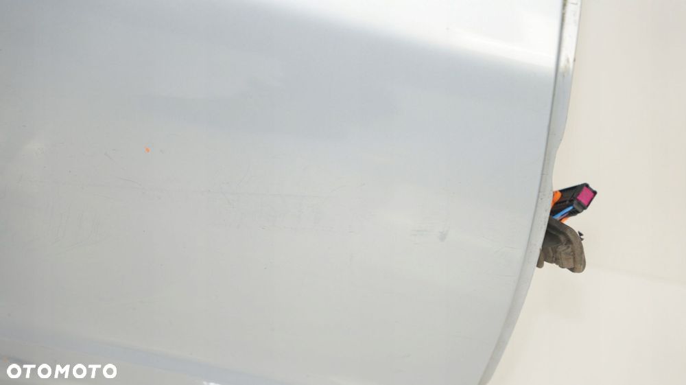 DRZWI PRAWY TYŁ SKODA SUPERB II 08-13R SEDAN LF8K - 15