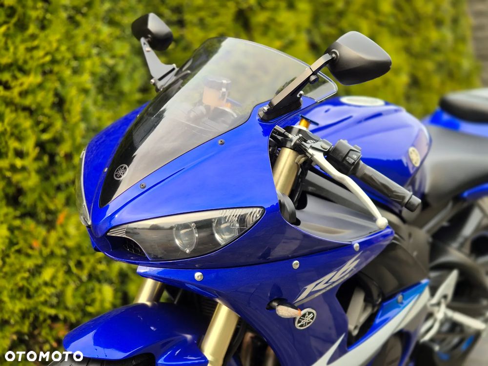 Yamaha R6 - 18