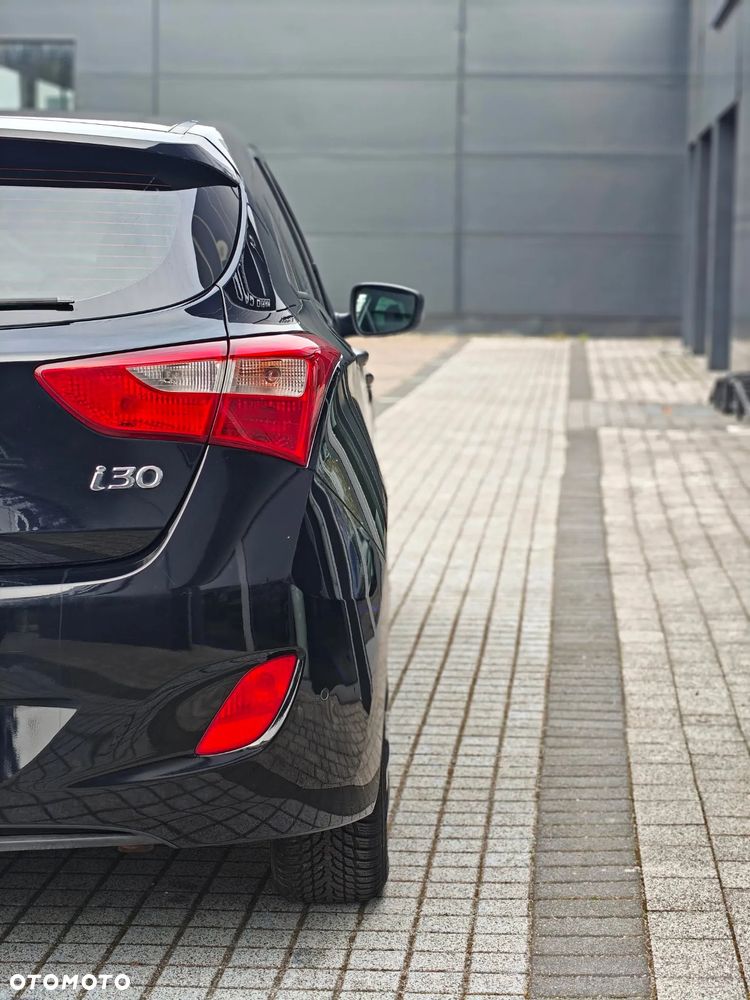 Hyundai i30 1.4 CRDi Comfort - 4