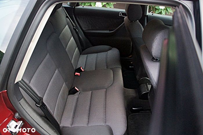 Audi A3 Sportback 1.8 Attraction - 23