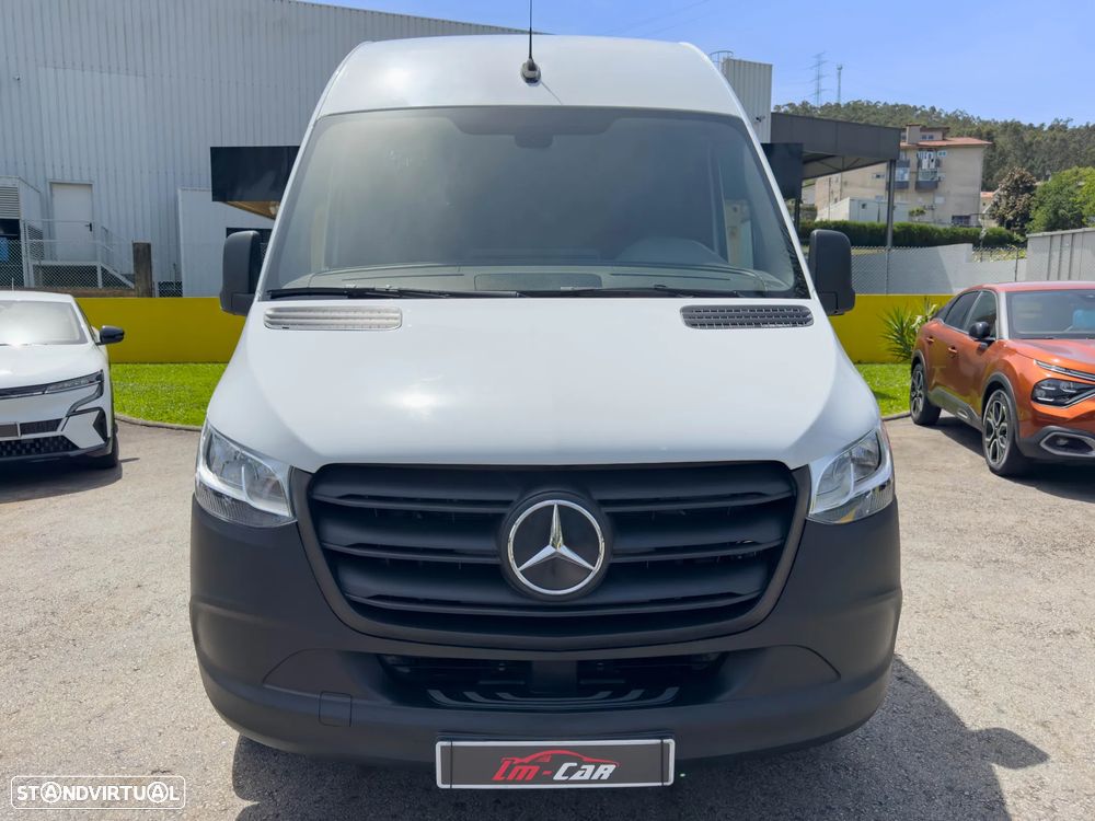 Mercedes-Benz eSprinter - 2
