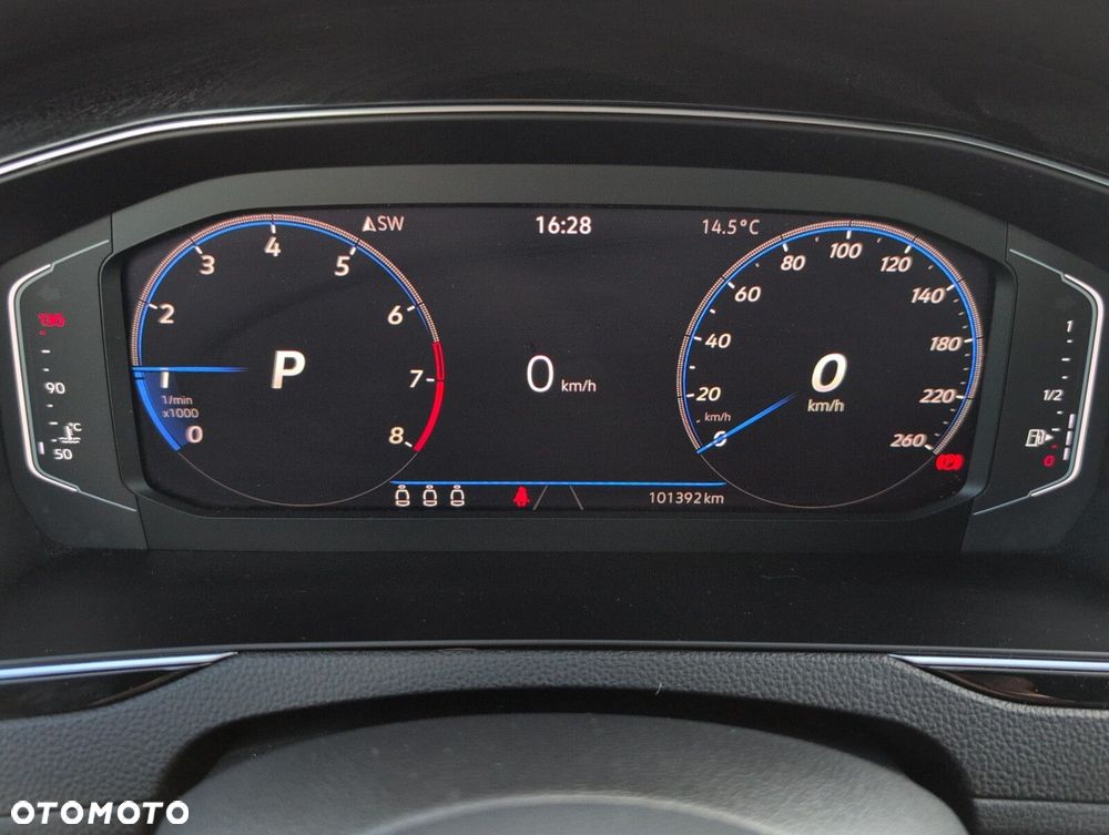 Volkswagen Passat Variant 2.0 TSI Business DSG - 18